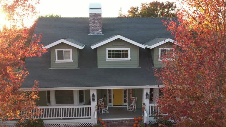 Best Solar Panel Roofing Installation  in Kirtland, OH